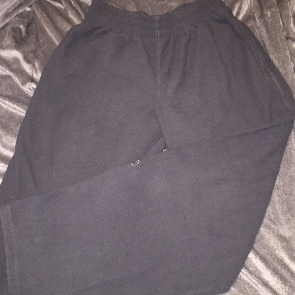 Boys’ Dark gray fleece pants - Picture 2 of 3